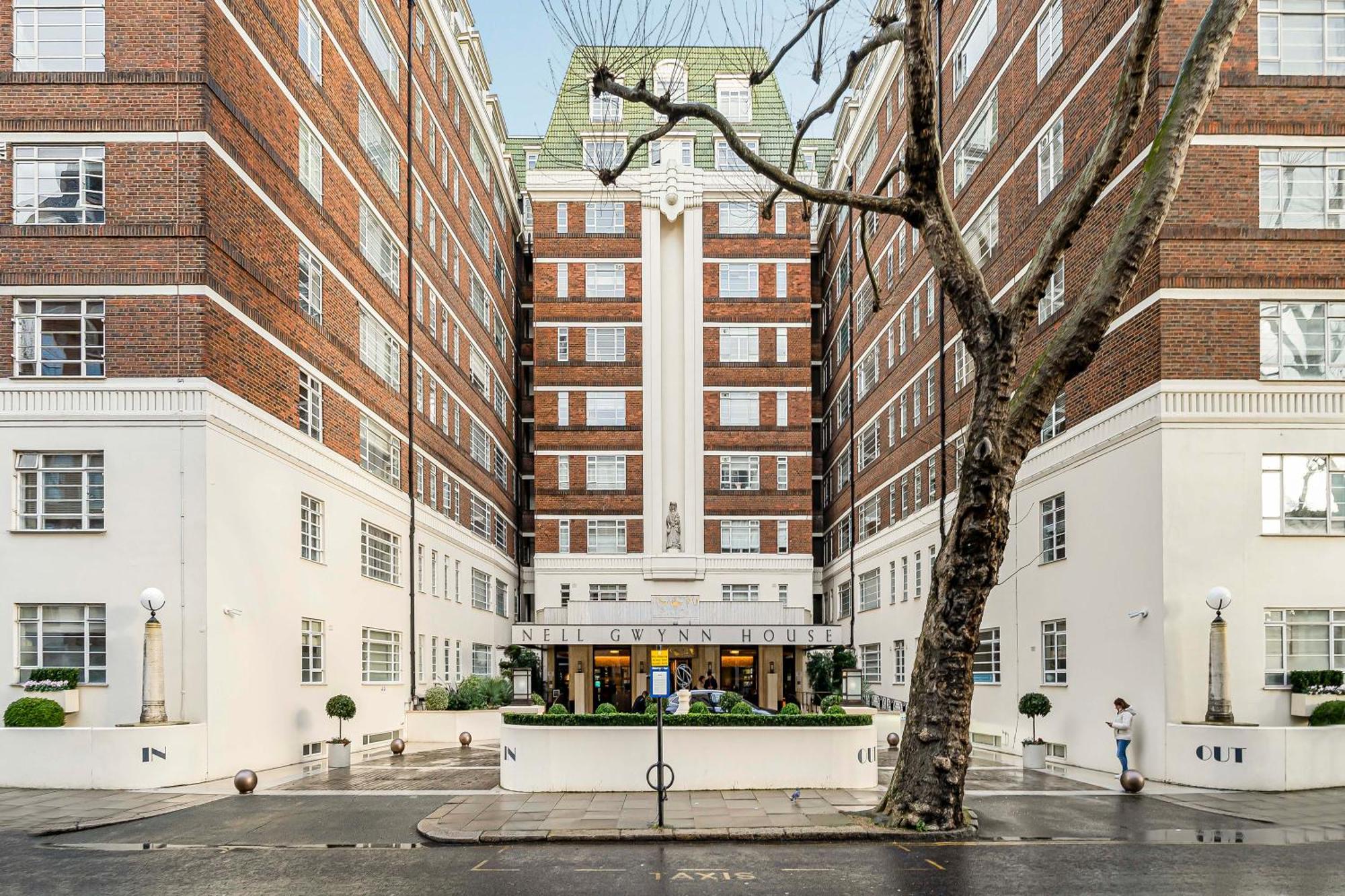 Elegant 1 Bedroom Flat Near Harrods Londra Exterior foto