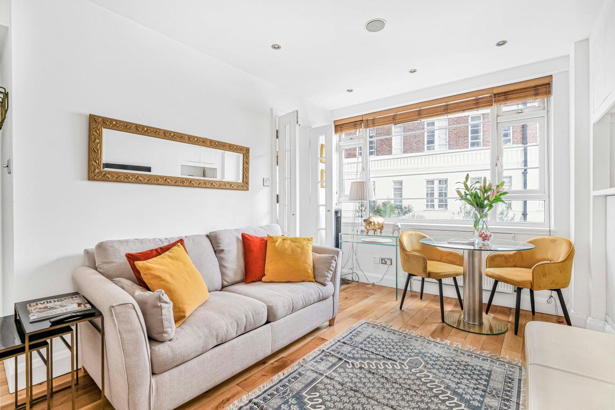 Elegant 1 Bedroom Flat Near Harrods Londra Exterior foto